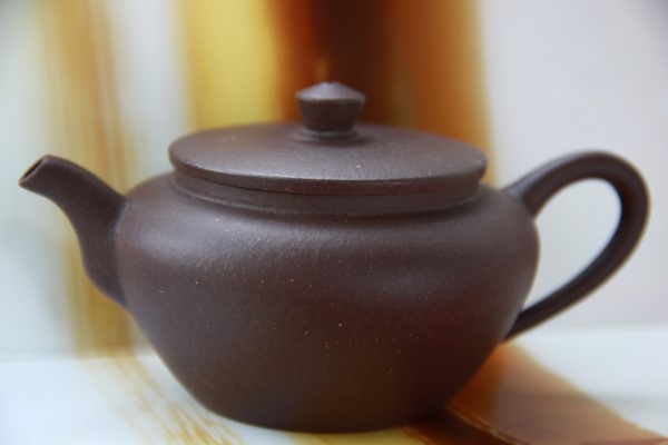 Чайник из исинской глины Пин Ша