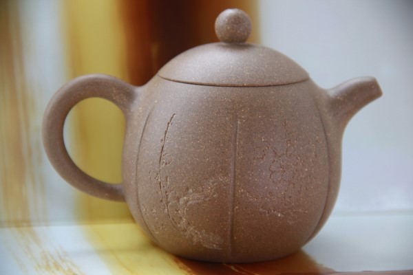 Исинский чайник Нань Гуа