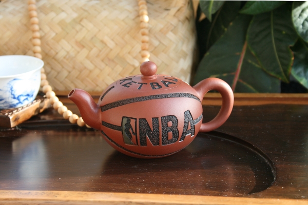 Мастеровой исинский чайник "NBA"